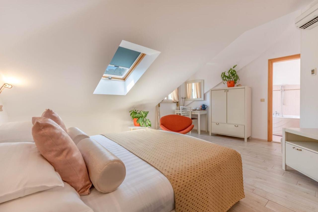 Heritage Park Hvar Hotel 4*